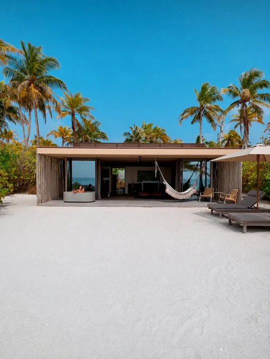 Barefoot Luxury suite